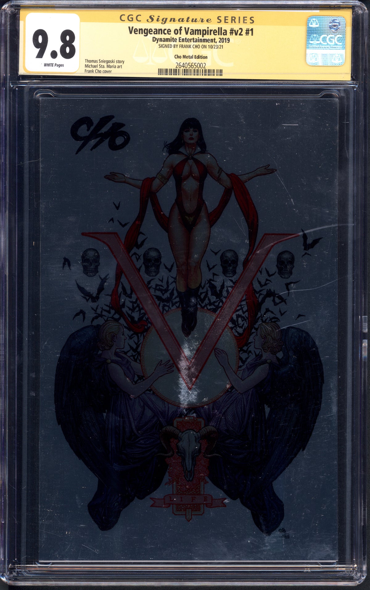 VIM_grade_cgc-9-8-cho-metal-edition-signed-by-frank-cho-2640565002